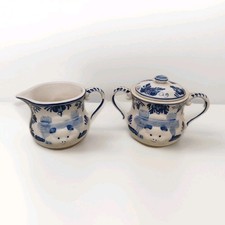 VINTAGE Delft Blue PIG Small Sugar Bowl with Lid Creamer Hand Painted 1984