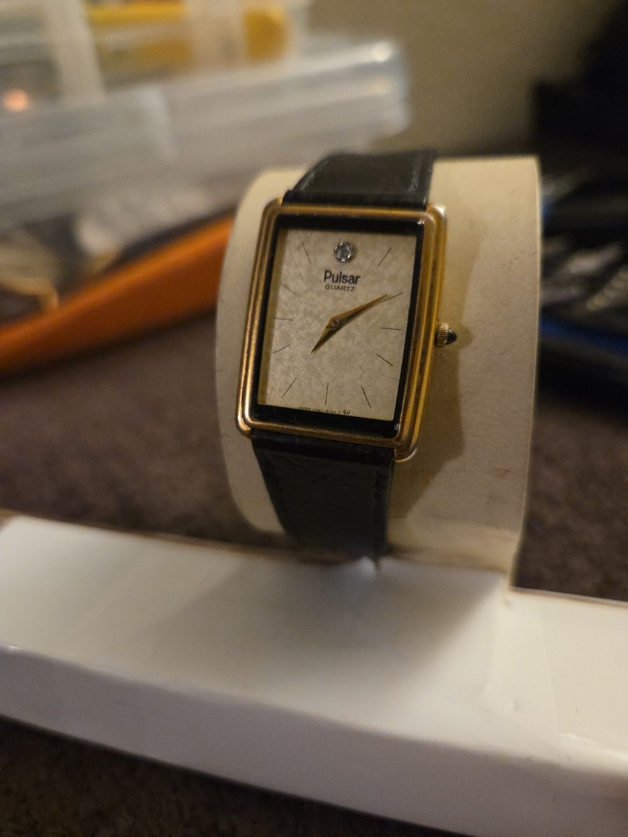 Rare Vintage Seiko PULSAR Quartz V320- 5059 Diamond Ultra  display picture 1