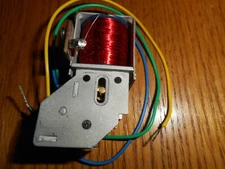 Lionel 100-25 WITH WIRE TETHER FITS SOME PREWAR AND POST WAR ENGINES