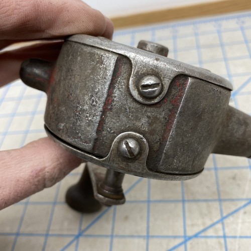 Vintage Valve Lapping Hand Crank Tool Unknown Broken?? - Picture 4 of 12