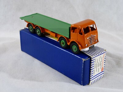 希少 レア DINKY TOYS 425 箱入り新品 トラック 希少 レア DINKY TOYS 425 箱入り新品 トラック