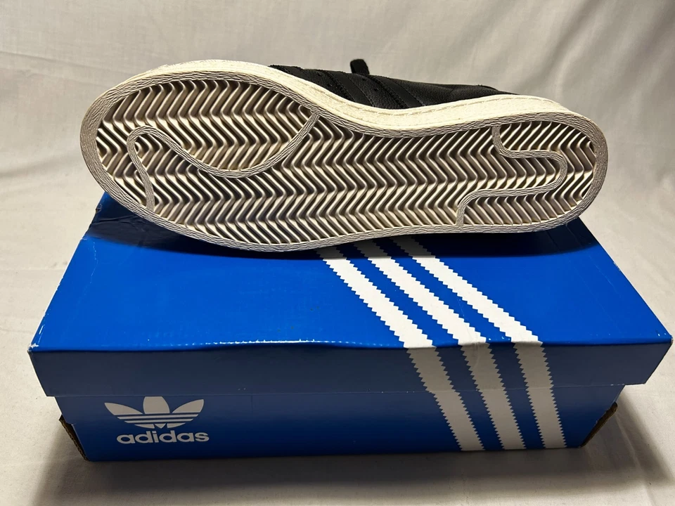 Adidas Superstar '82 misura 43,5 Nero/Bianco Gesso - Immagine 4 di 4