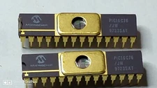 PIC16C76/JW MICROCHIP MICROCONTROLLER  EPROM X 1 PC.