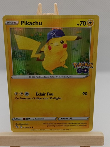 PINS PIN'S PIKACHU volant Coffret Cartes Pokemon 25 ans célébration