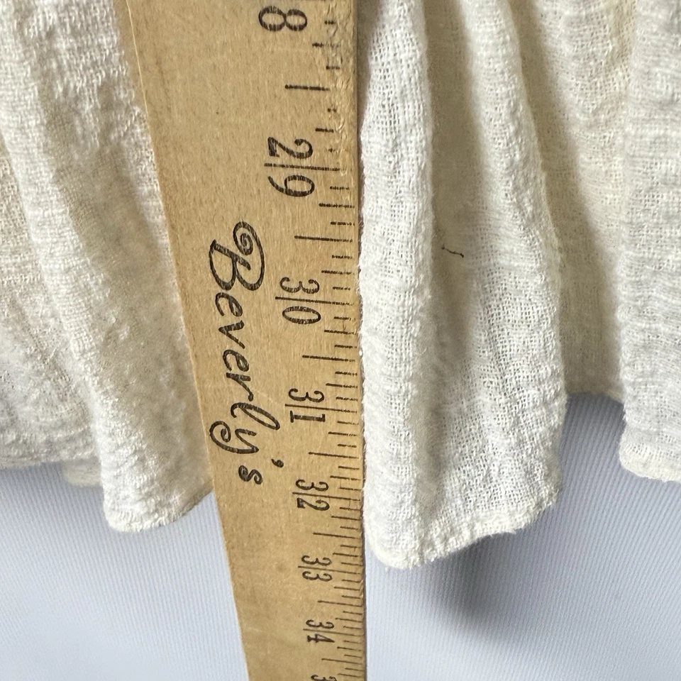 Vestido MISA Los Angeles Revolve Kerry XS Crema con Volantes en Niveles Ojal Cottage Core Foto 3 de 4