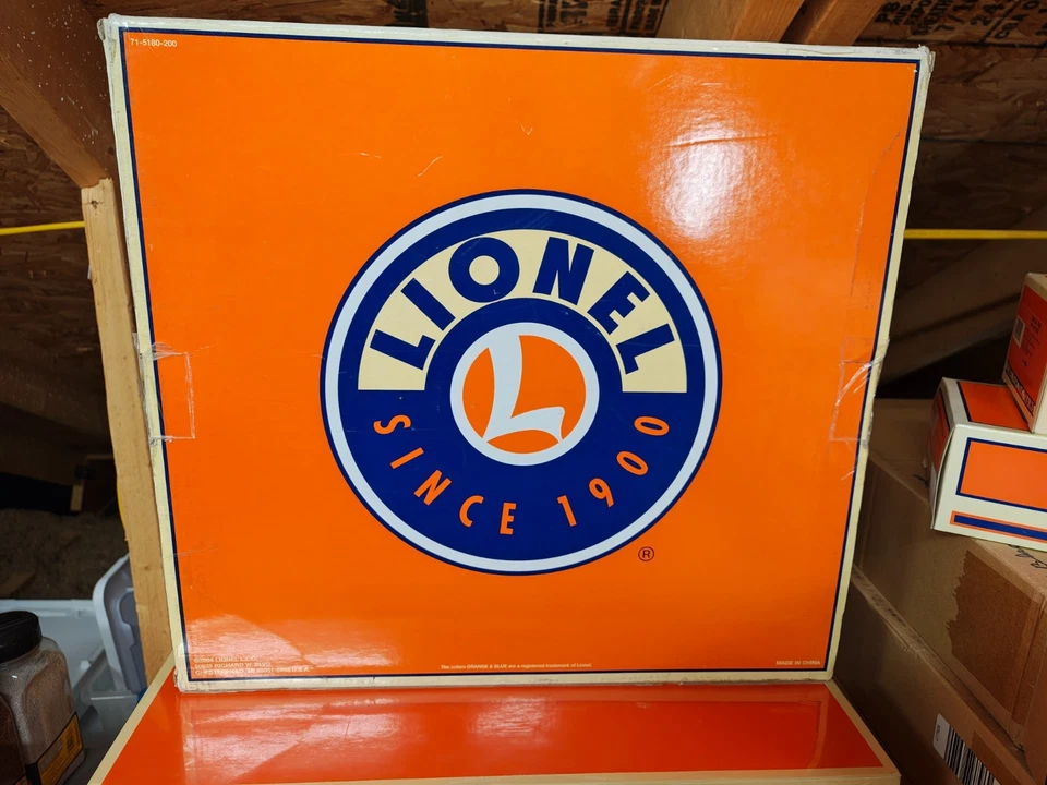 Lionel 6-15185 UNION PACIFIC STREAMLINER Passenger Cars 4PK  Brand New - Image 3 of 3