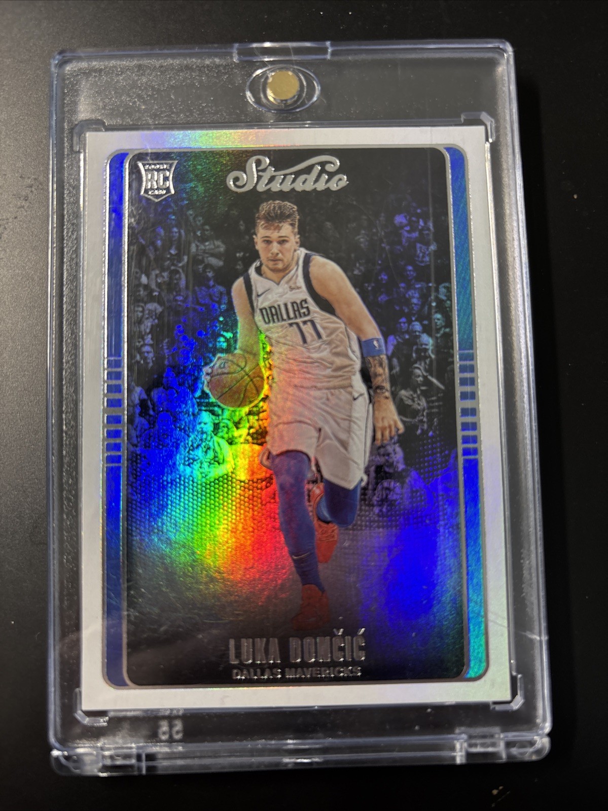 2018-19 Panini Chronicles Studio Luka Doncic Rookie Card #296 RC Mavs Lakers
