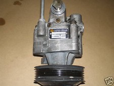 Pompe direction assistée Toyota YARIS