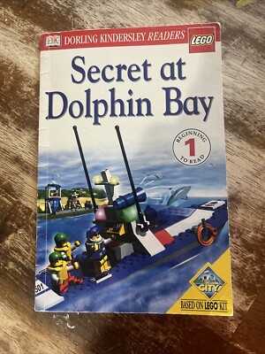 DK Readers: LEGO Secret at Dolphin Bay (Level 1: Beginning to Read) By DK - GOOD