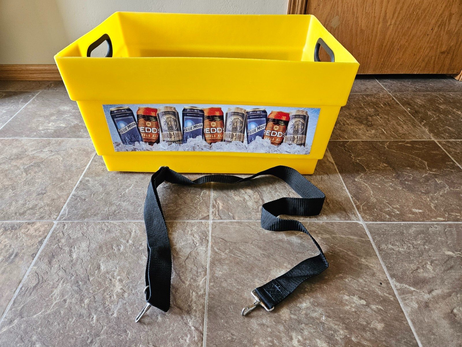 Lambeau Field Vendor Beer Bucket Tub Green Bay Packers Redd's Blue Moon