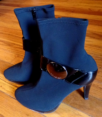 Black BCB Girls Pointed Toe Black Stiletto Heels Ankle Boots Size 6B - Picture 2 of 12