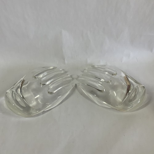 Lucite Clear Large Salad Hands Kitchen Kitsch Contemporary Modern - Picture 2 of 8