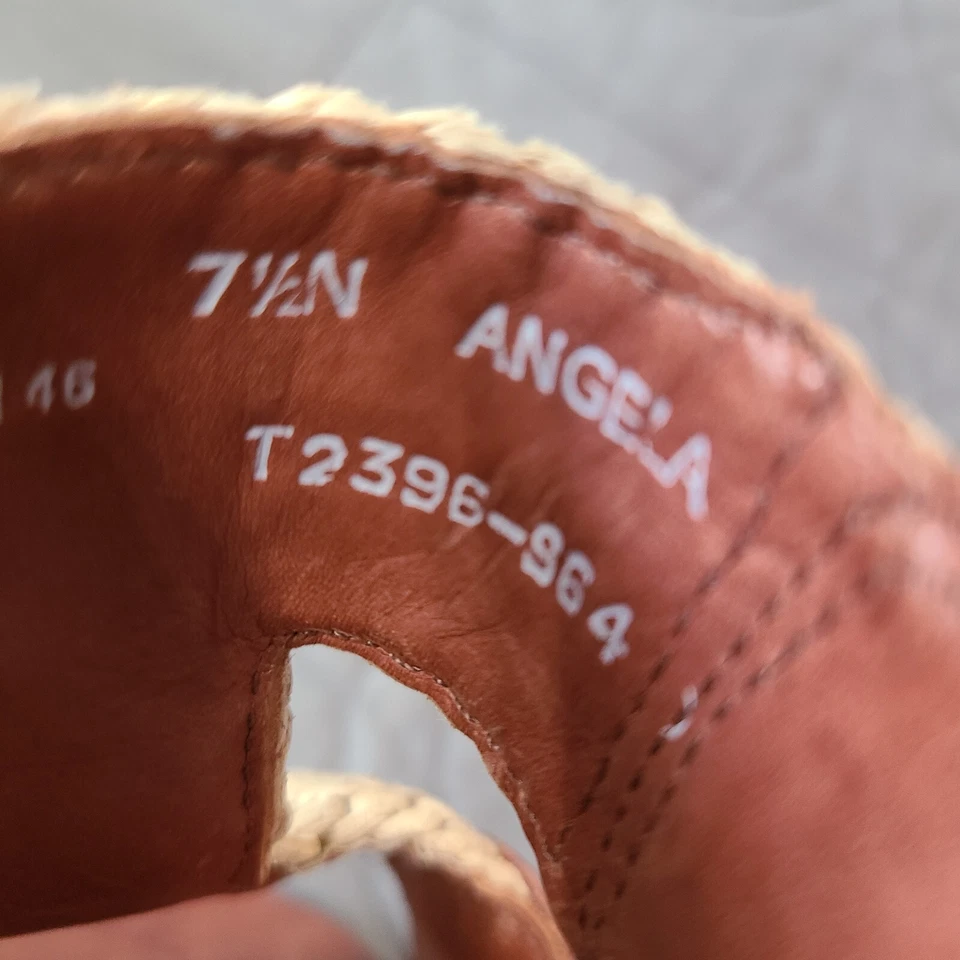 Trotters "Angela" Leather Sandal Heels w/ Woven Accents in "Natural Brown" 7.5 N - Image 3 of 4