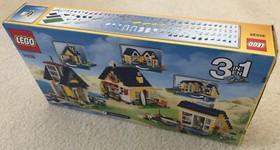 LEGO CREATOR: Beach Hut (31035) brand new and sealed