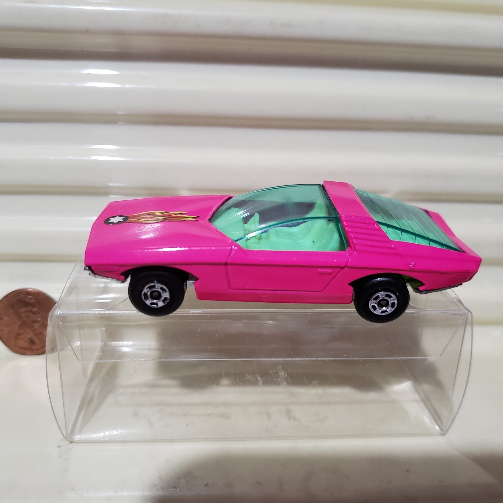 Picture 1 of 8