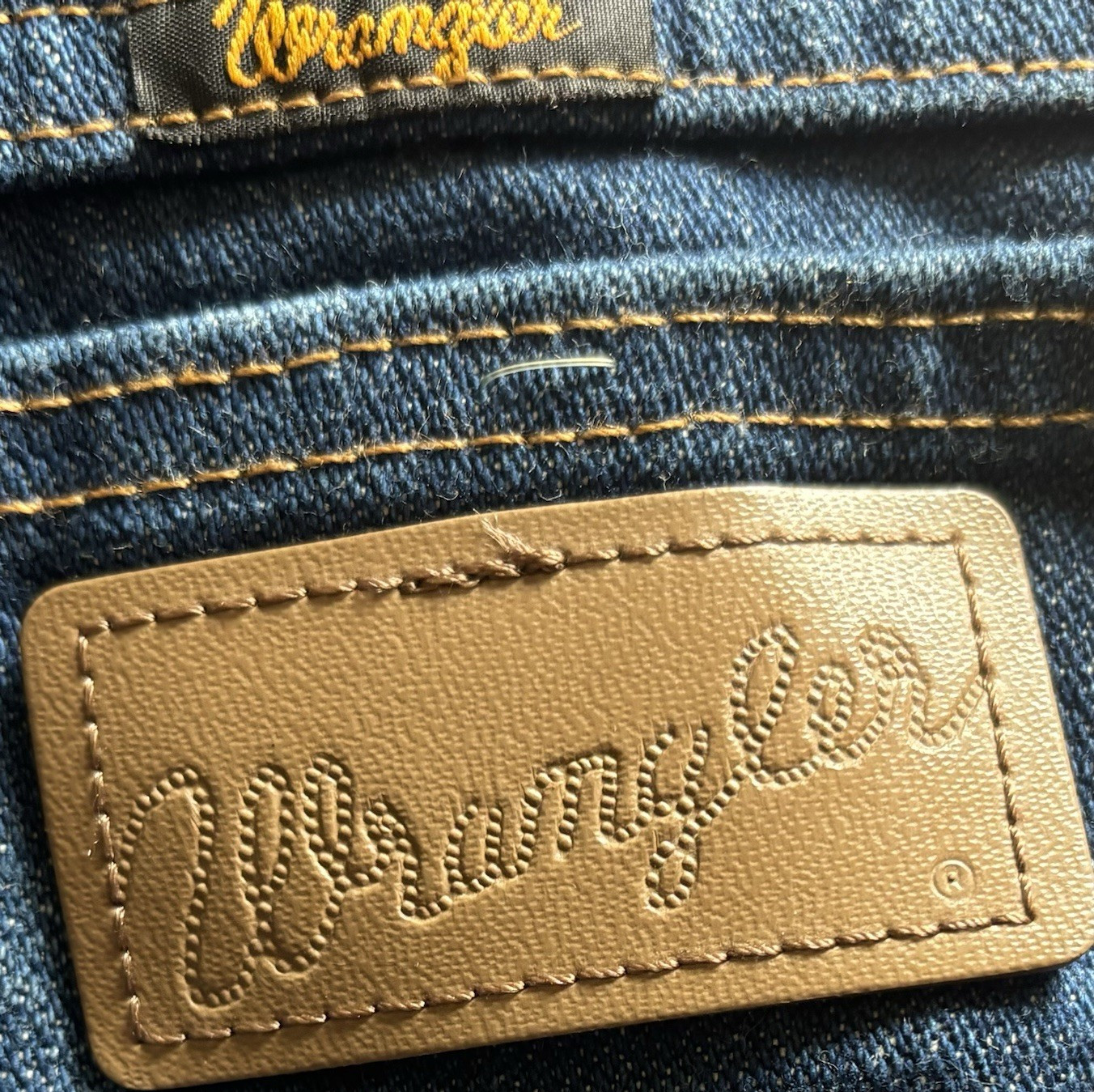 Wrangler Cowboy Cut Men's 27 x 34 Dark Wash Blue Denim Western Rodeo Jeans