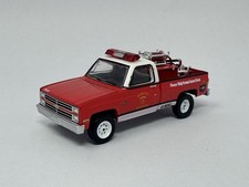 Greenlight Smokey Bear Red 1984 Chevrolet C20 Prevent Forest Fires L1
