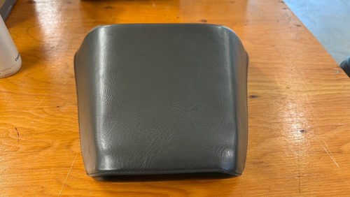 1985 - 2007 Yamaha Vmax 1200 VMX1200 Passenger Seat - Foto 2 di 3