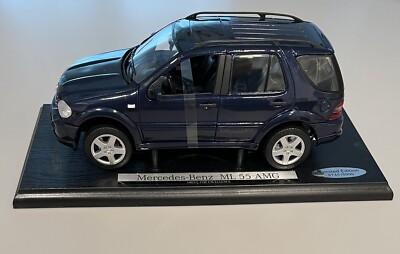 ミニカー Maisto Mercedes-Benz ML 55 1/18 MAISTO MERCEDES BENZ ML55 AMG Blue 1:18 DIECAST CAR SPECIAL