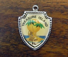 Vintage silver FLORIDA STATE TREASURE ISLAND PIRATE CHEST SHIELD RARE charm 7-12
