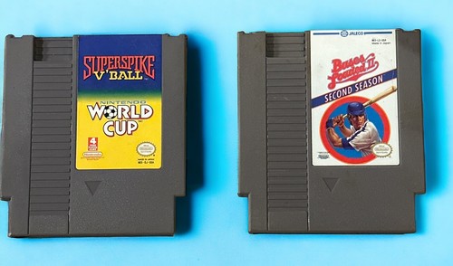 Nintendo NES Videojuegos Bases Cargadas 11 y Copa del Mundo/Superspike V Ball Probado