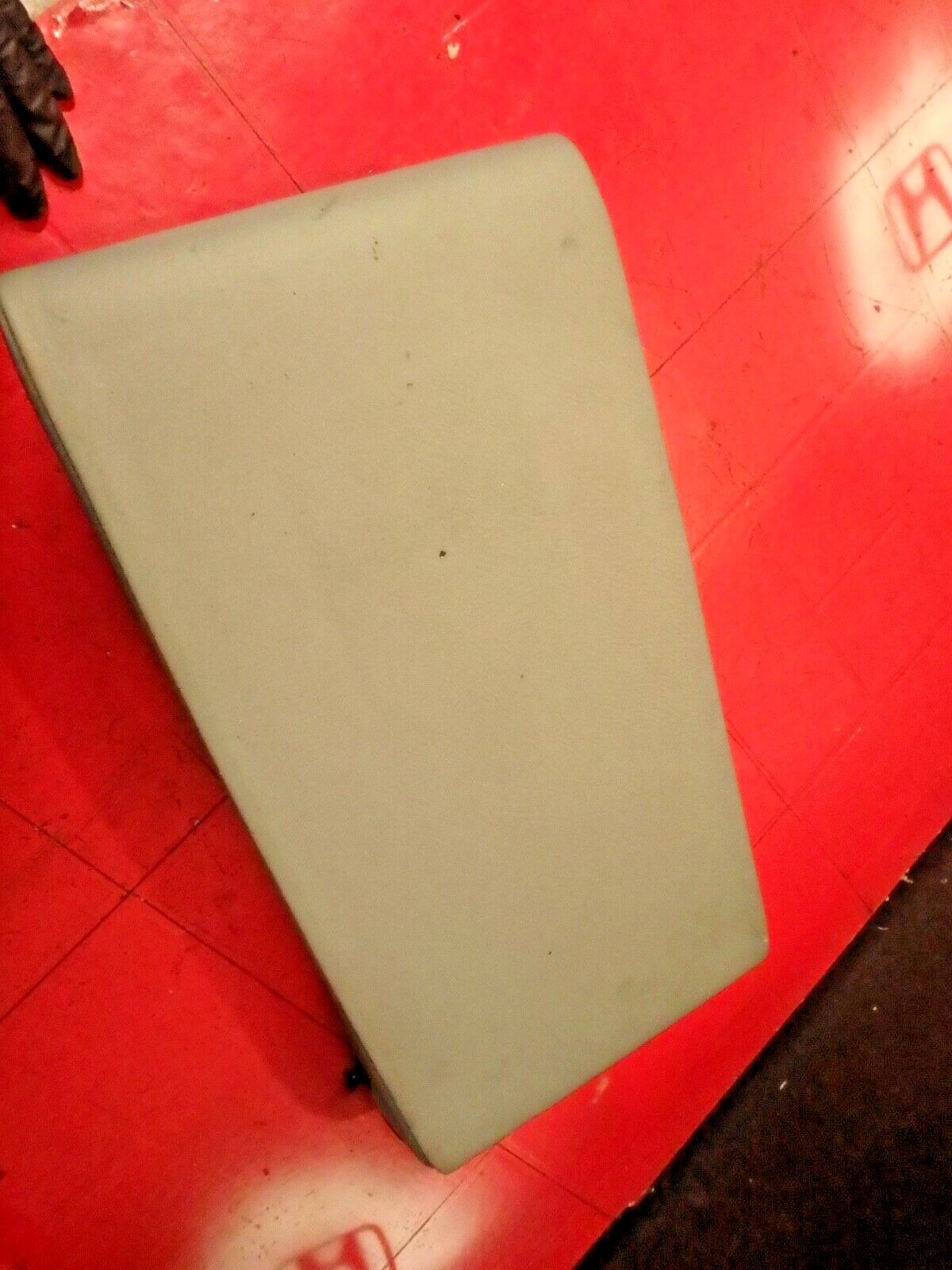 Picture 3 of 6