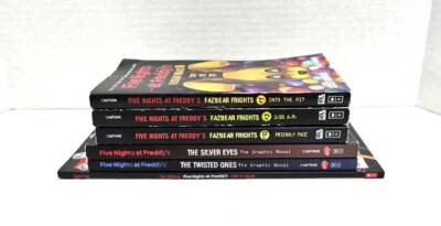 6 Five Nights at Freddy's Fazbear Frights 1 3 10 Graphic Novels & How to Draw