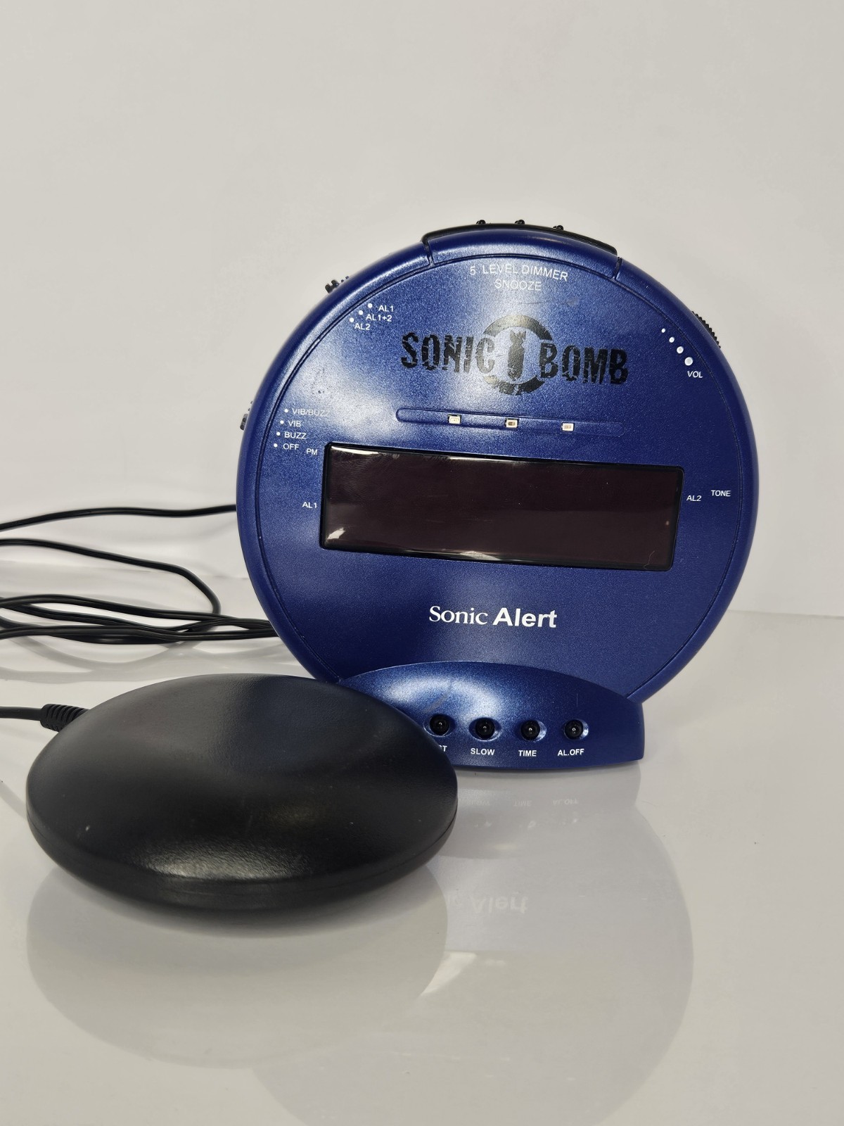 Sonic Alert Sonic Bomb SBB500SS Extra Loud Dual Alarm Clock Blue Bed Shaker