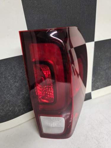 NO DAMAGE | 2017 18 19 20 21 22 2023 Honda Ridgeline Right Taillight Used Oem - Picture 3 of 11