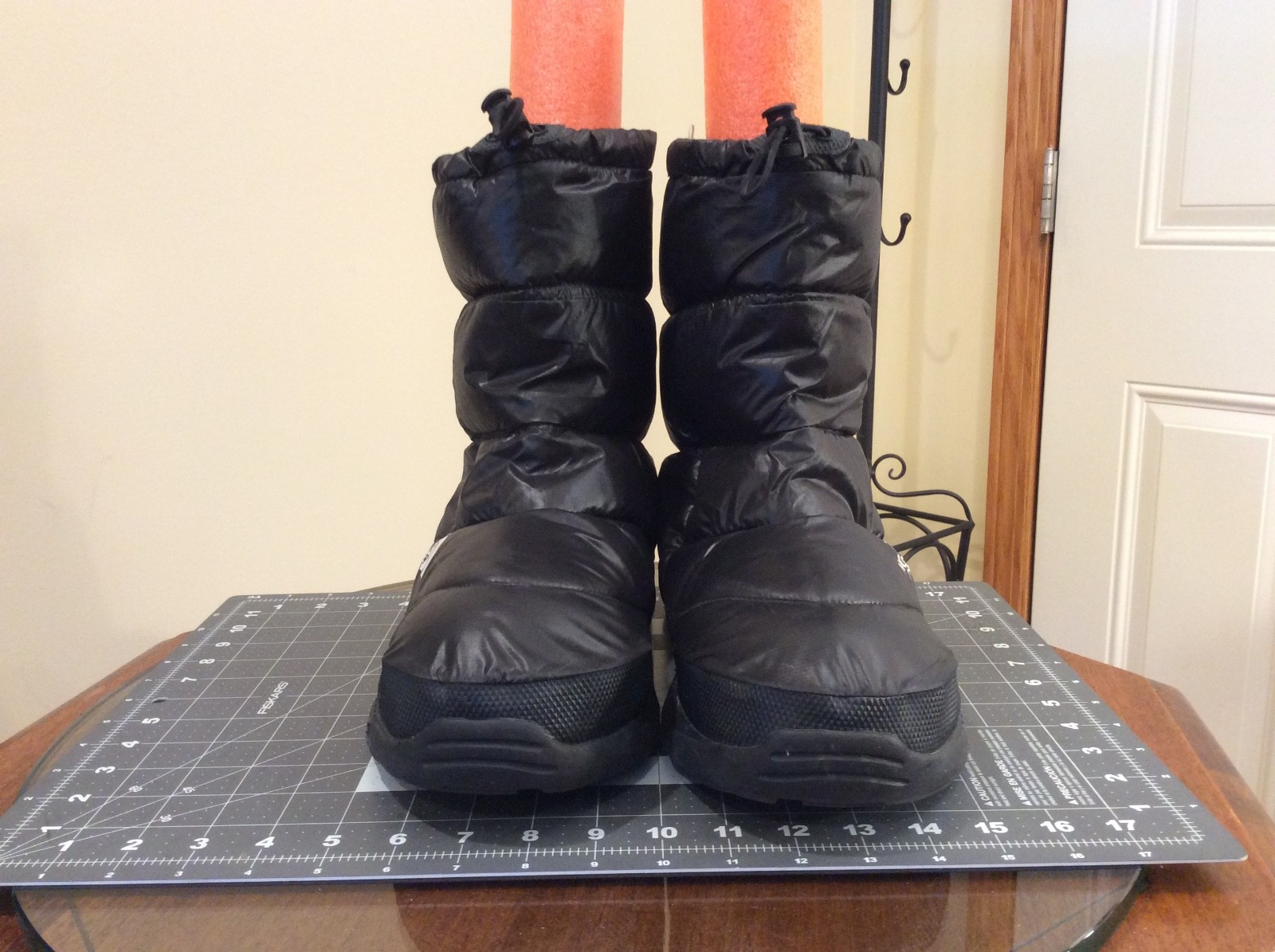 The North Face Men’s Black Goose Down Insulated Winter Boots See Description thumbnail 5