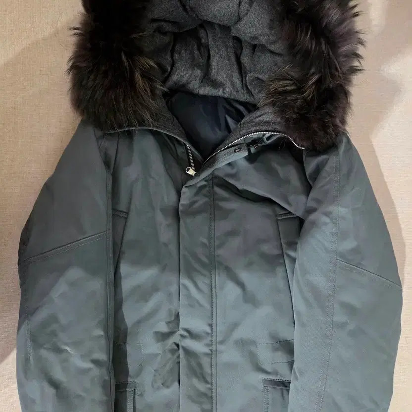 Solid Homme Goose Down Puffer Jacket - Size 110 - image 5