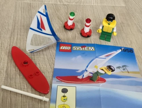 1993 LEGO Town #1958 Windsurfer w/ minifigure and manual