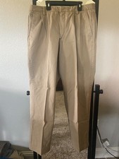 Men's 100 cotton Dockers dress pants slacks tan size W36 L32 pleated relaxed