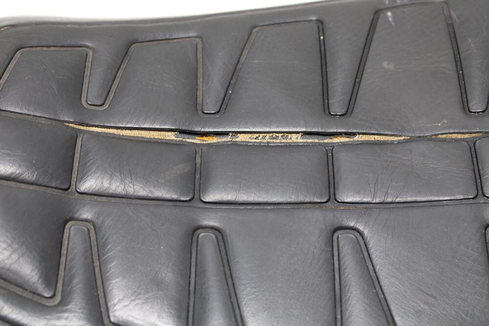 Сиденье Honda CB750F 1979-1981 77100-438-000 - Изображение 4 из 4