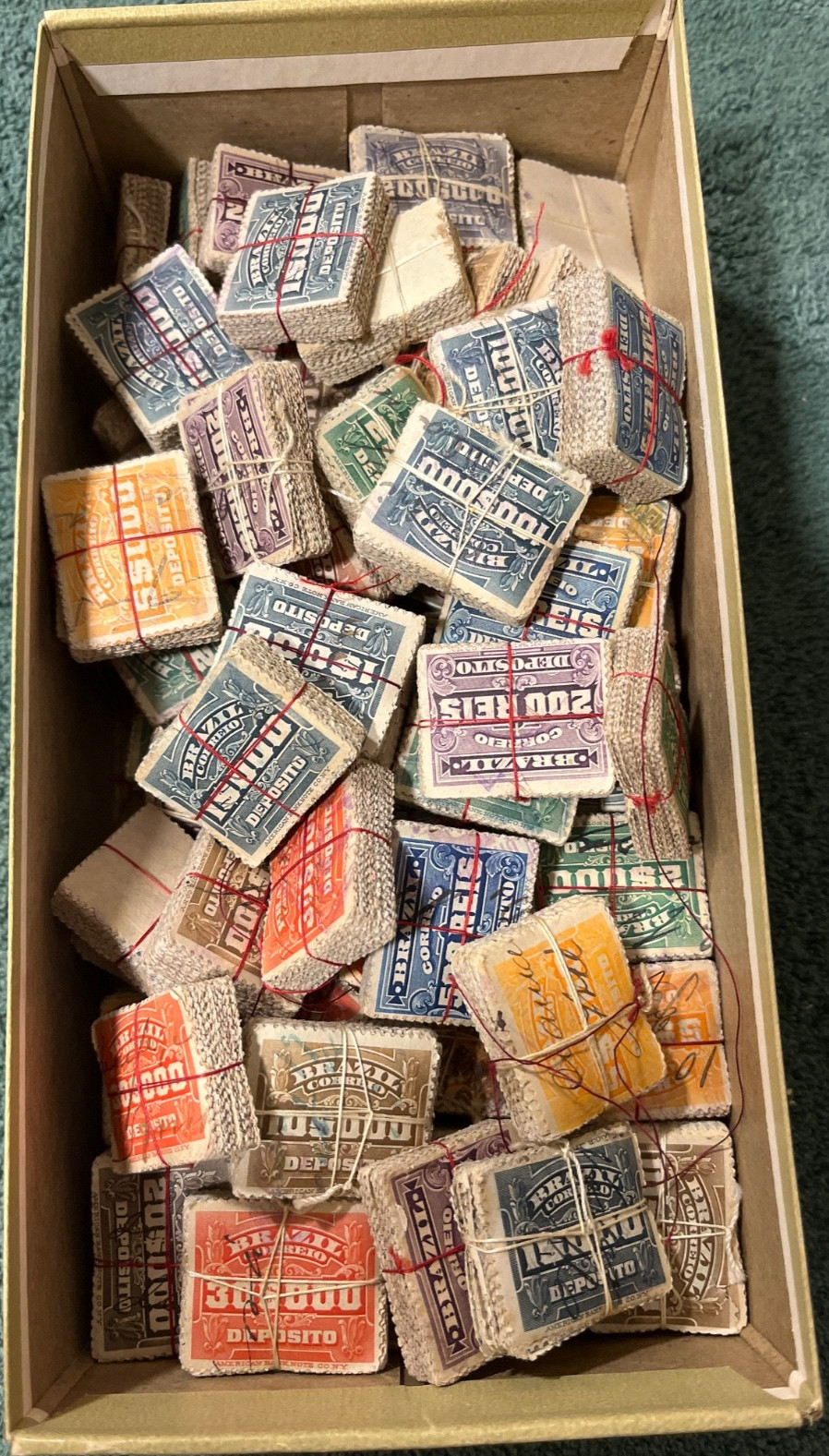 Brazil Large Revenues Fiscals Accumulation Used  100's of Each