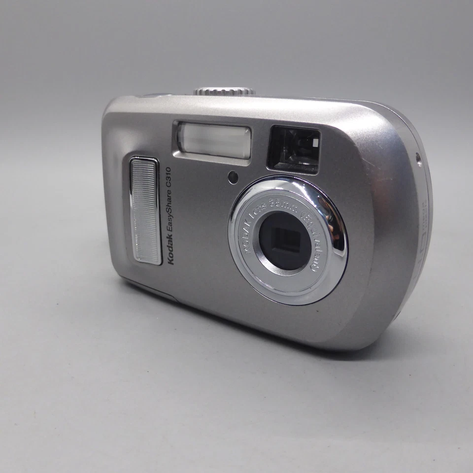 Kodak Digital Camera EasyShare C310 4.0MP Silver Tested - Image 2 of 4