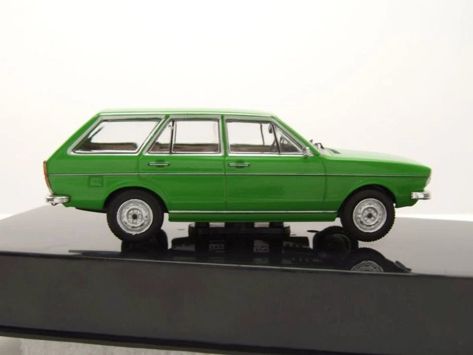 VW Passat Variant LS Kombi 1975 grün Modellauto 1:43 ixo models - Bild 4 von 4