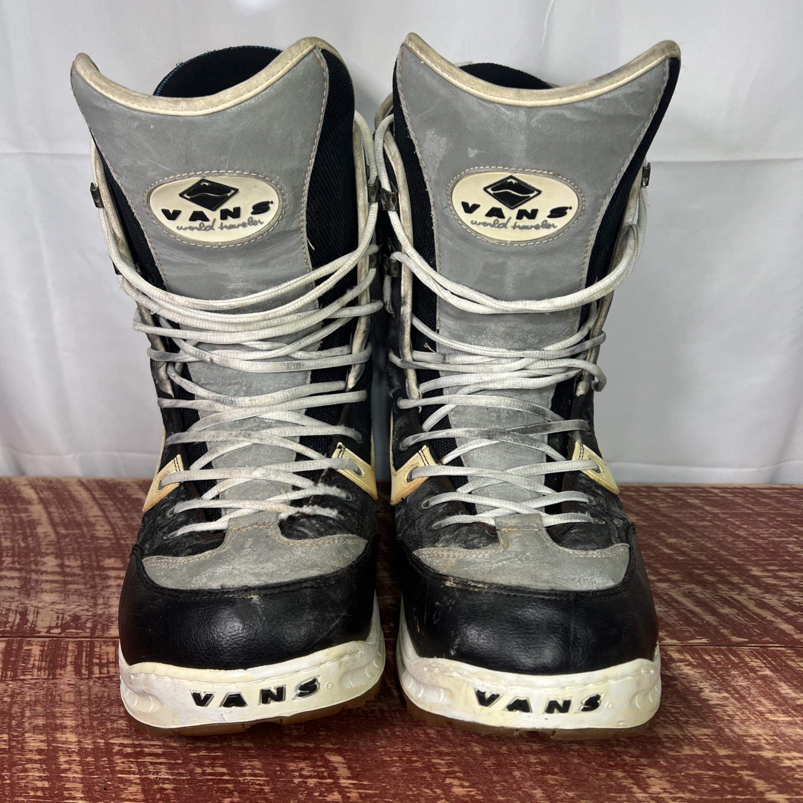 Vintage Vans World Traveler Snowboard Boots Size 15