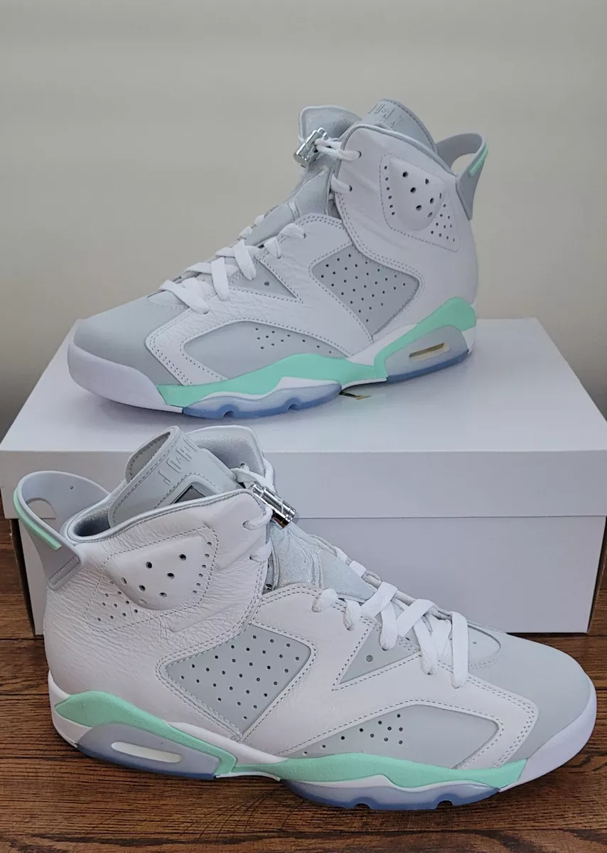 Nike Air Jordan 6 Retro Mint Foam W Size W 11 M 9.5 Brand New
