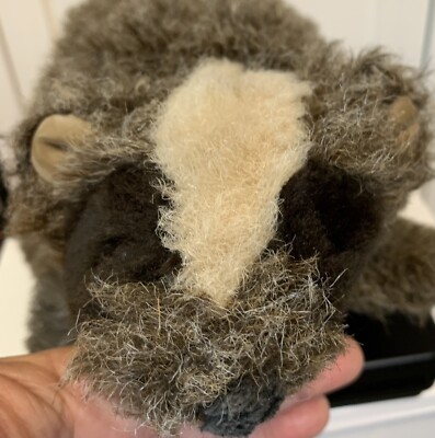 VINTAGE FOLKMAN FOLKTAULS FURRY HAND PUPPET RODENT WILD LIFE FURRY FOLK RACOONHA
