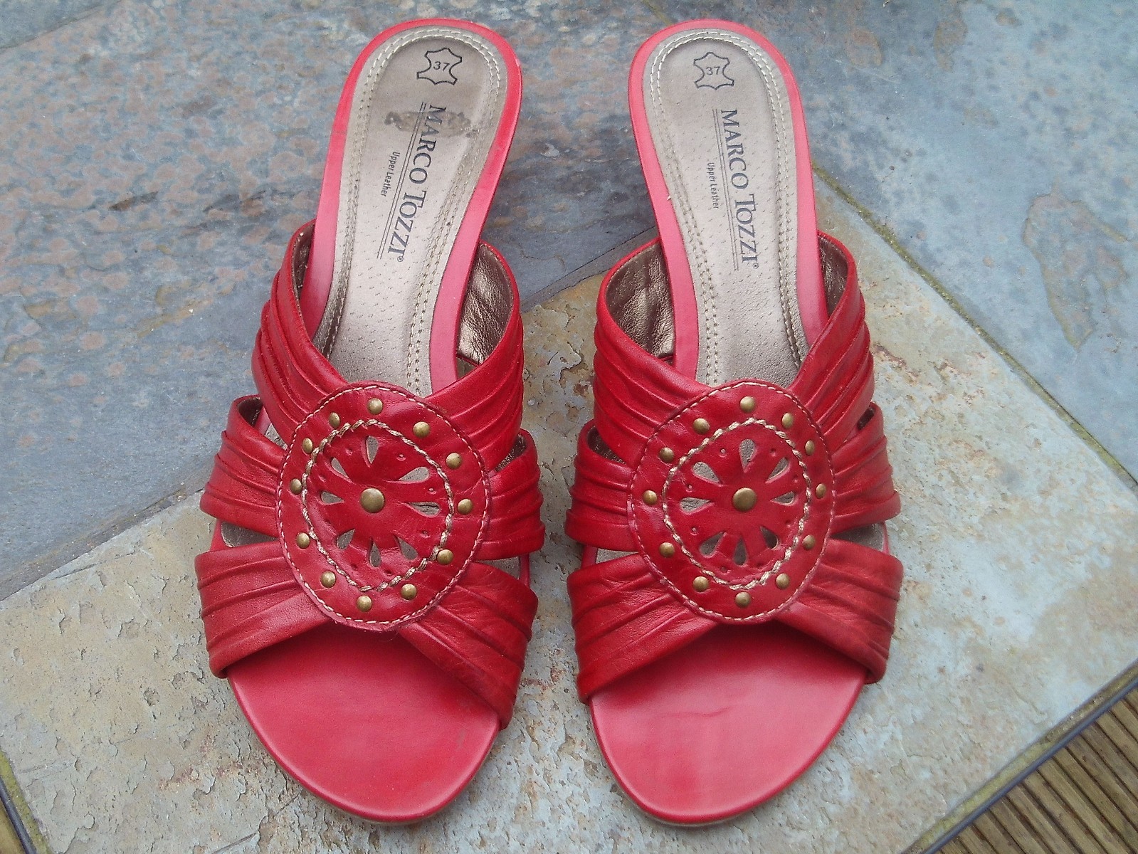 marco tozzi red sandals