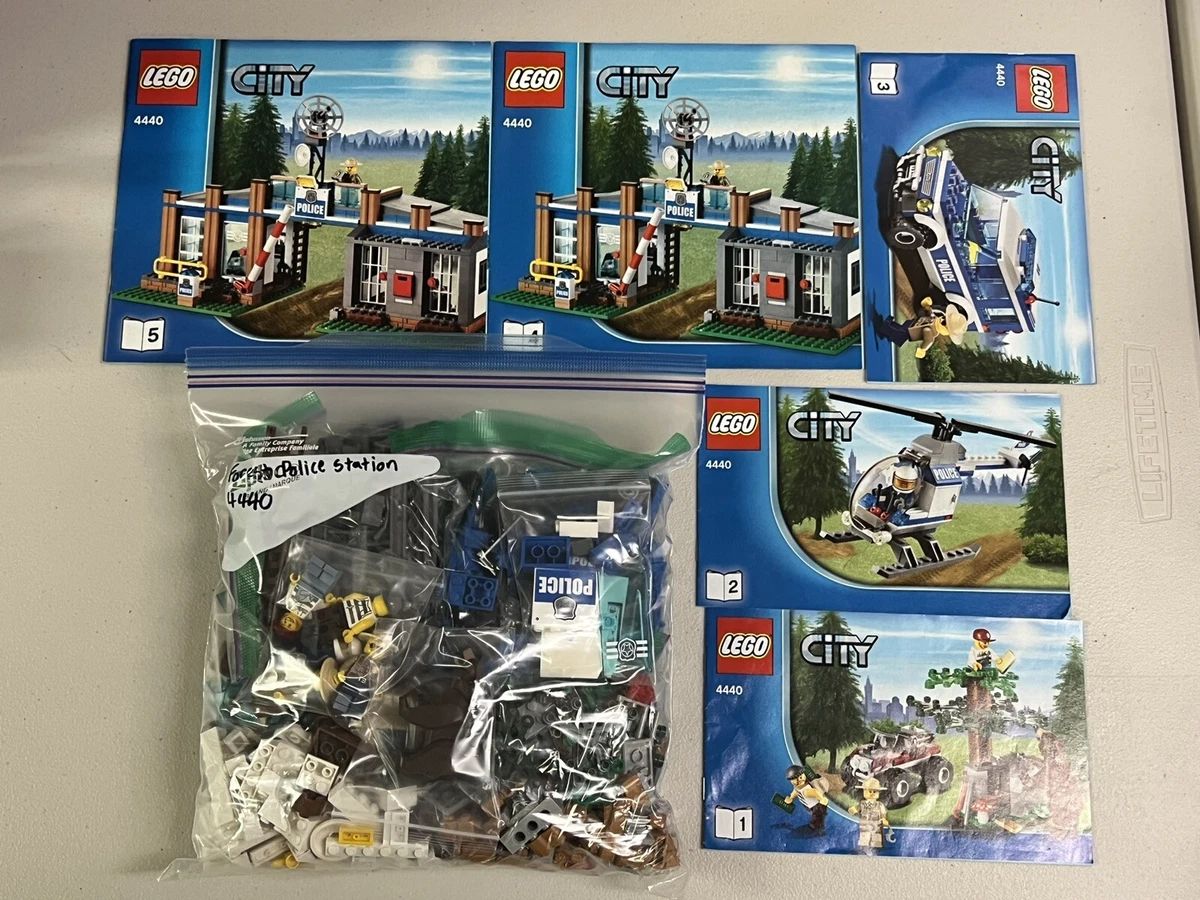 Lego city 4440 forest police sale station