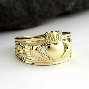 Authentic Men's & Women's Claddagh 14k Yellow Gold Plated Engagement Wedding Band Ring