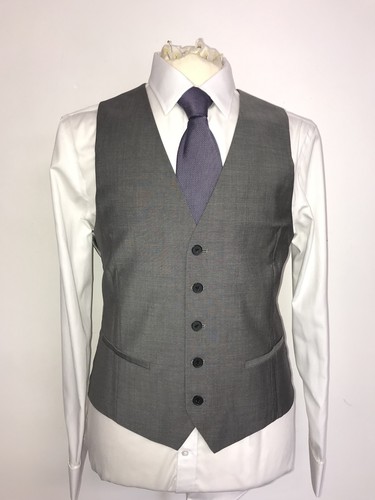 DKNY - Slim Fit 3 Piece GREY Super 100 WOOL SUIT - 40 Reg - W32 L31 - GORGEOUS - Picture 7 of 15