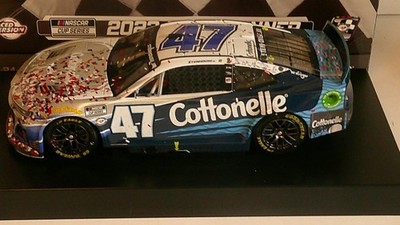 2023 Ricky Stenhouse Jr. Daytona 500 Win Diamond 1/24