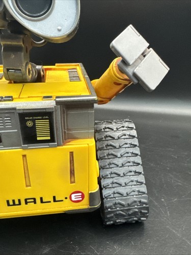 Thinkway Disney Pixar U-Command Wall-E 10" RC ohne Fernbedienung - Bild 4 von 13