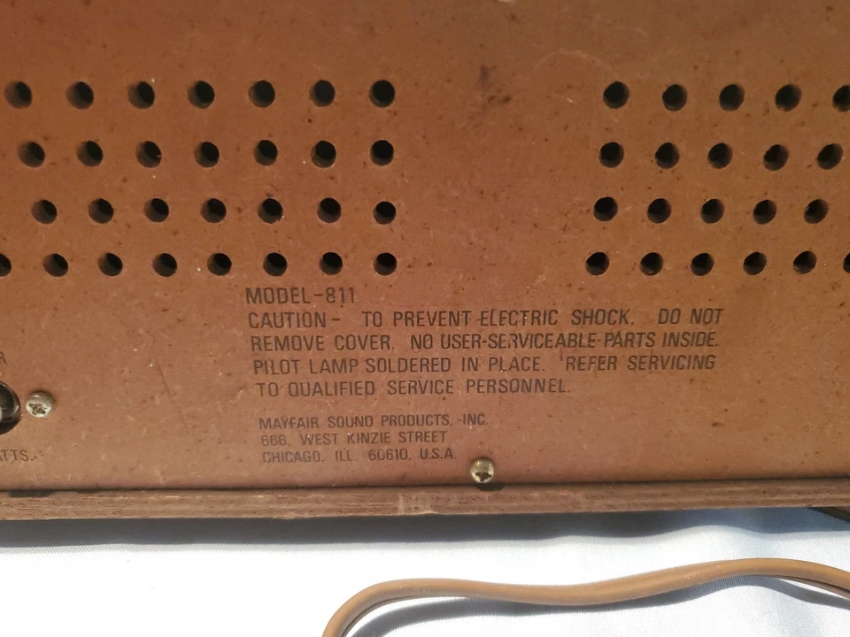 De Colección Mayfair Ocho Pistas Estéreo Modelo 811 Acabado Chapa Madera Sin Probar Foto 3 de 4