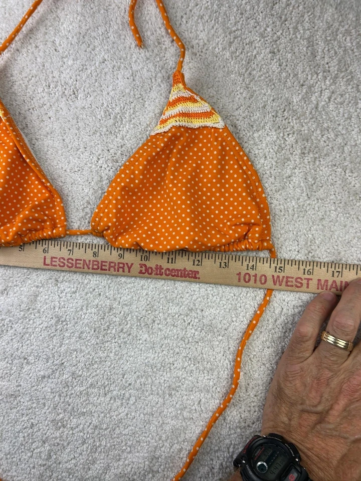 Top de natación de bikini Xhilaration para mujer grande con ribete de ganchillo corbata triangular a lunares Foto 3 de 4