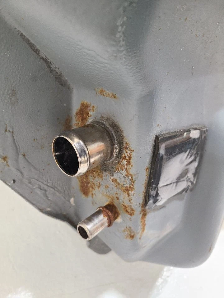 2008 08 FORD FOCUS Fuel Tank 13 Gallon 8S4Z9002B        Foto 3 de 4