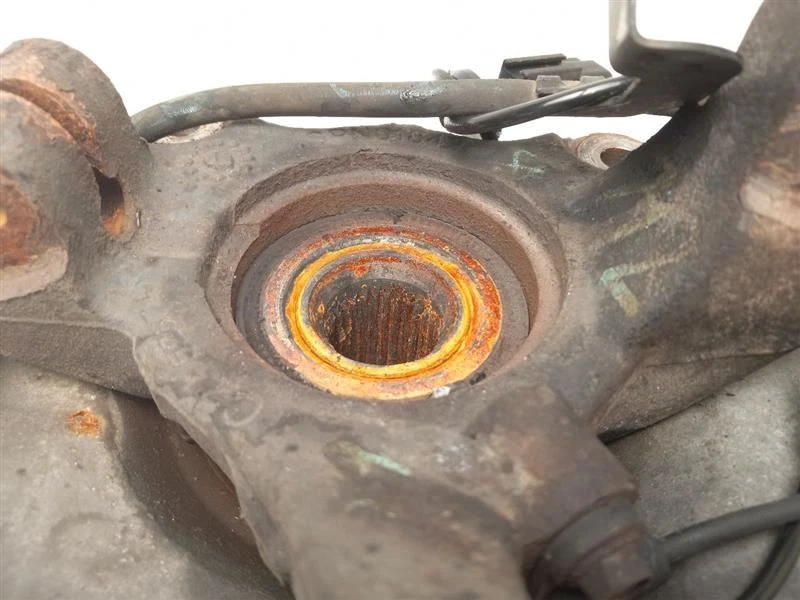 Jeep Patriot 2016 pasajero delantero husillo nudillo Foto 3 de 4